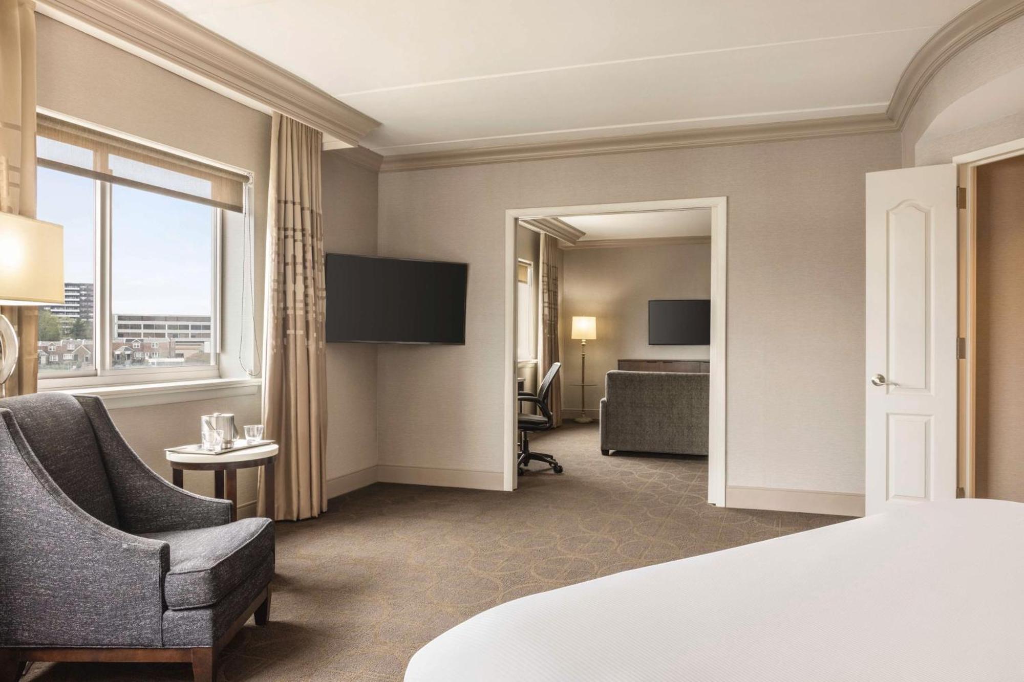 Hilton Philadelphia City Avenue Exteriér fotografie